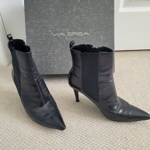 Women's high heel, pointed toe, ankle kid leather boots